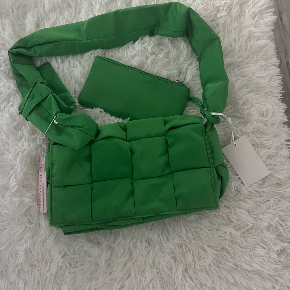 Green Puffer Hand Bag